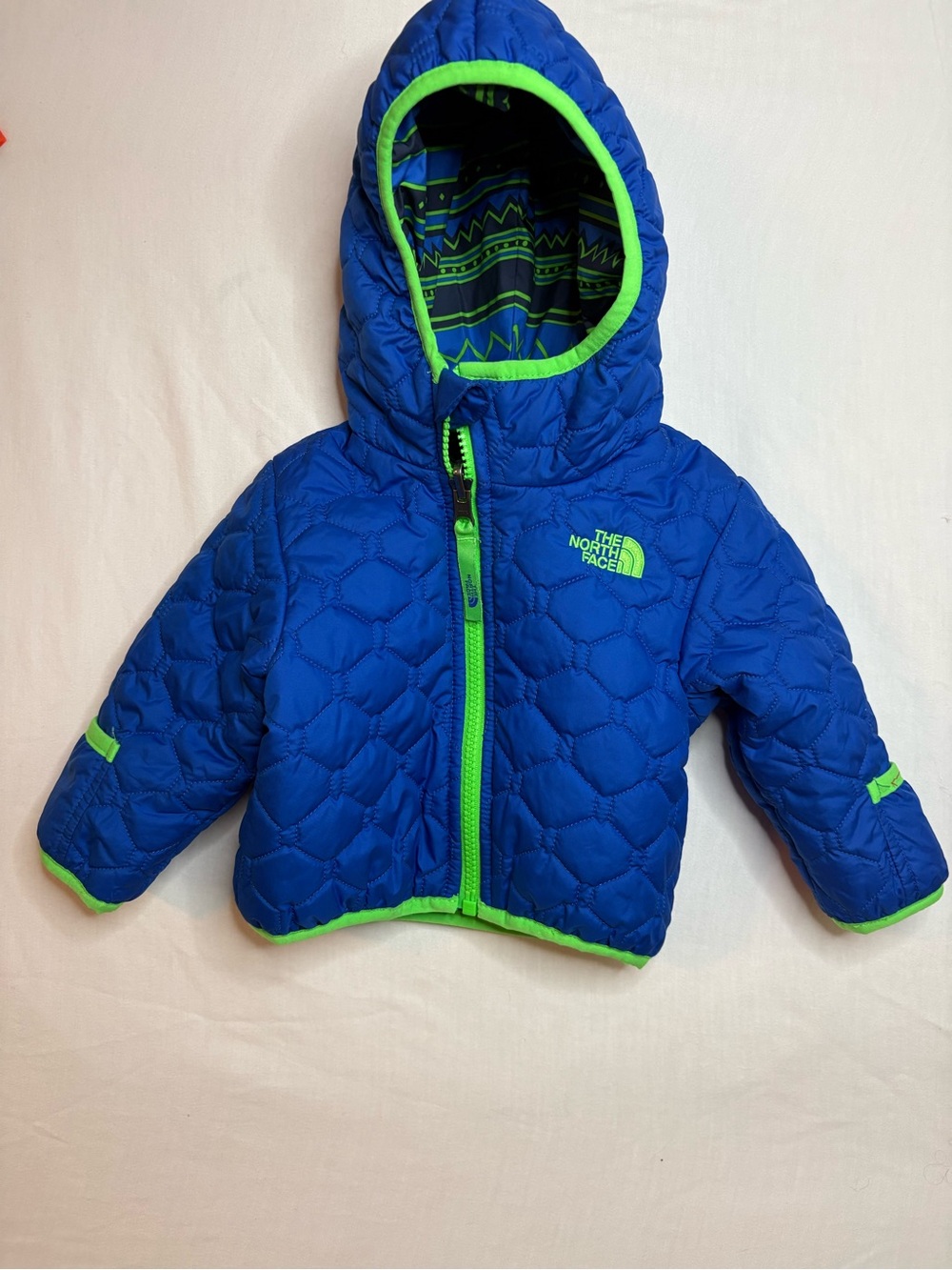 North Face “Perrito” Infant/6-12m quilted Puffer Jacket